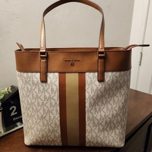 Michael kors tote bag